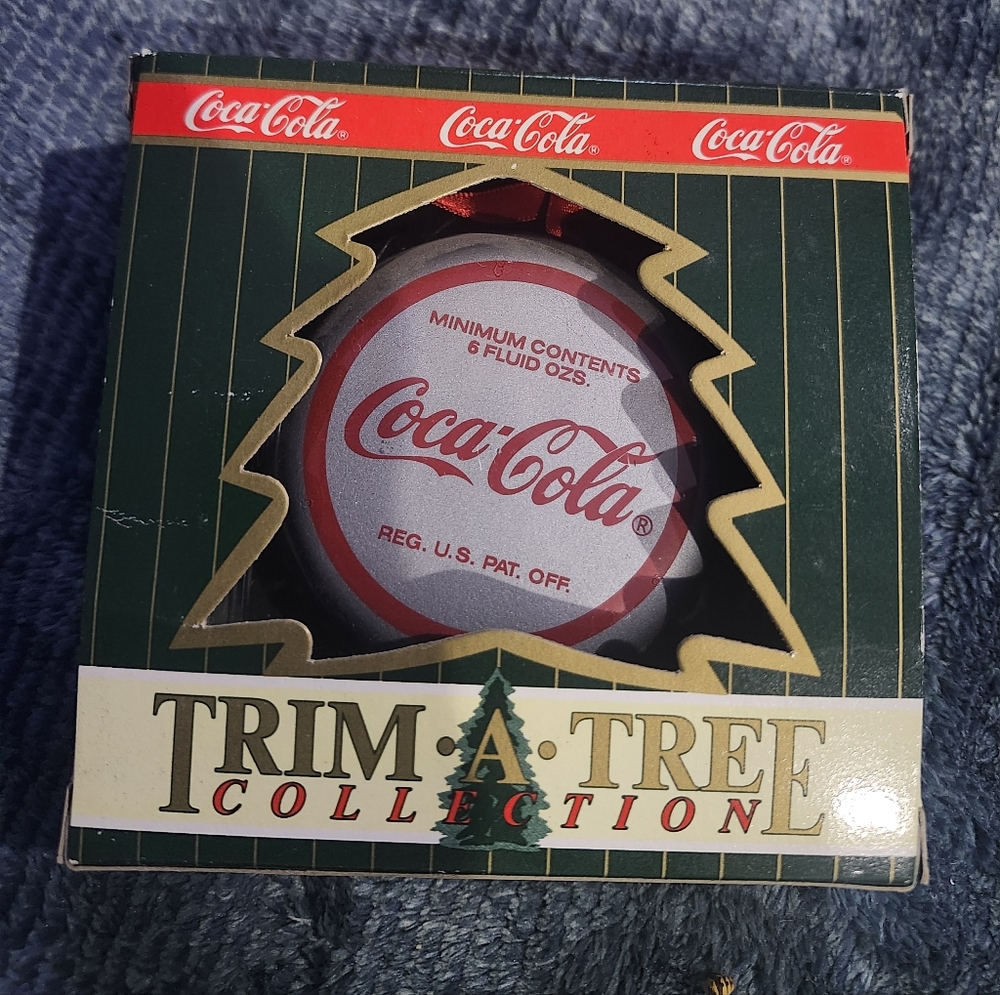 Coca-Cola Polar Bear Ornament with Red Accents - Picture 2 of 2